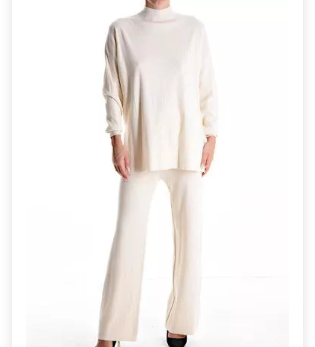 Completo in maglia a collo alto