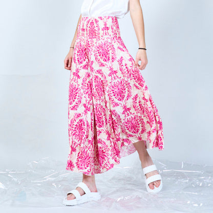 Pantaloni larghi a vita alta